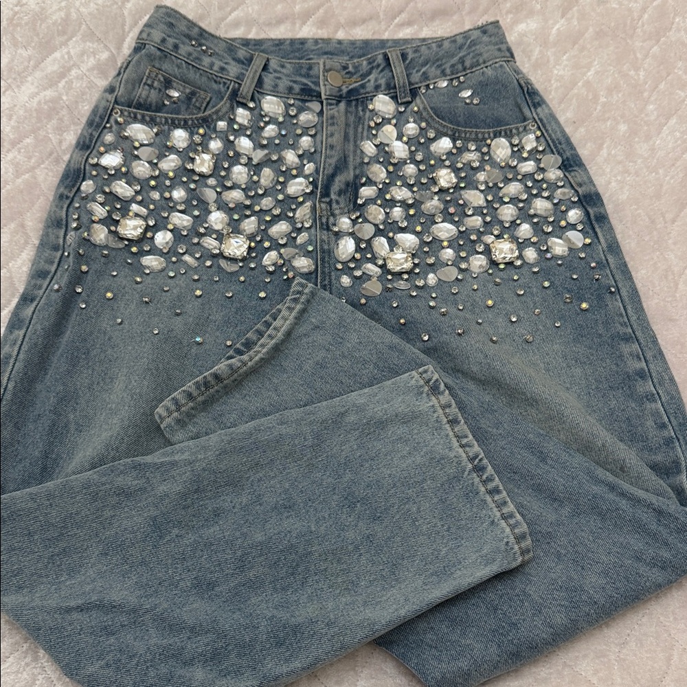 Embellished Blue Women's Jeans with Crystal Accents